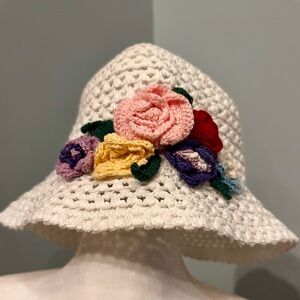 Liz Claiborne Crochet Hat